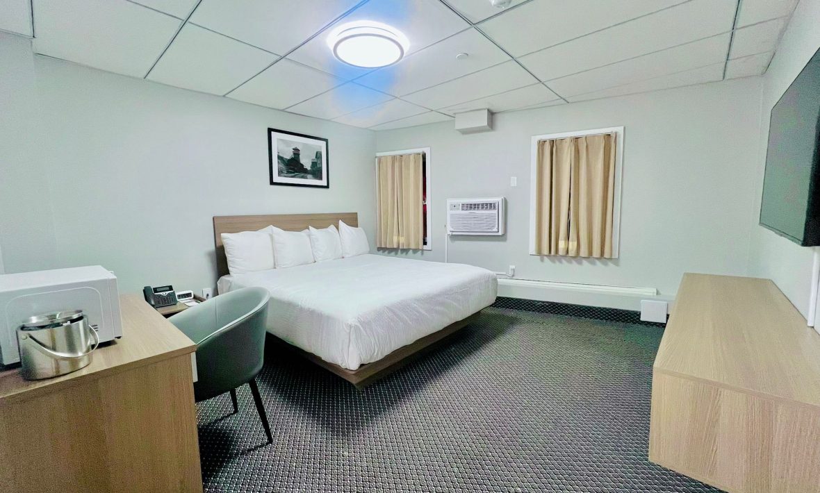 Ramada by Wyndham Kirkland Lake photo 4